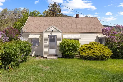 5851 Wocus Rd, Klamath Falls, OR 97601