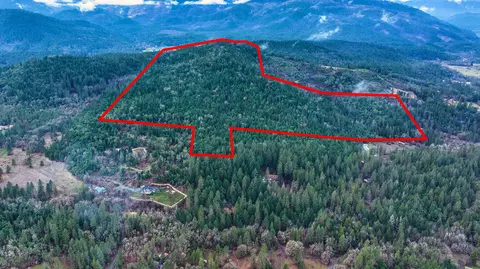 000 Abegg Rd #500 & 1600, Merlin, OR 97532