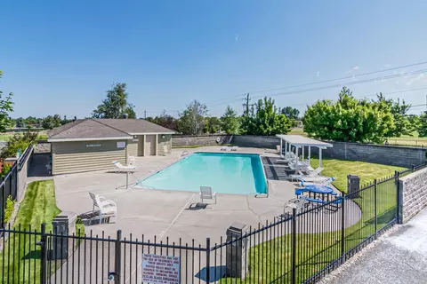 2380 NE Crocus Way, Bend, OR 97701 photo 36