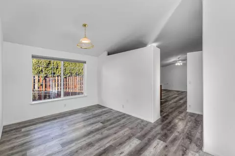 2380 NE Crocus Way, Bend, OR 97701 photo 12