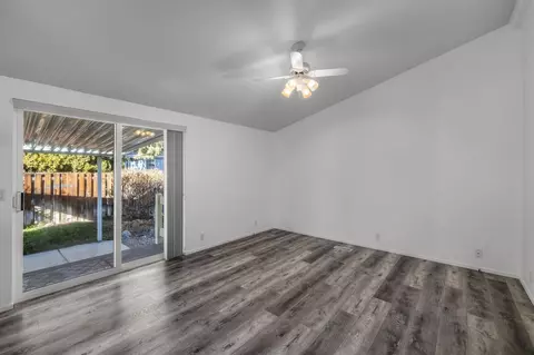 2380 NE Crocus Way, Bend, OR 97701 photo 14