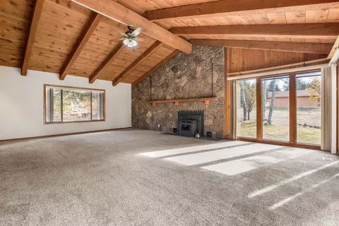 62255 Wallace Rd, Bend, OR 97701 photo 9