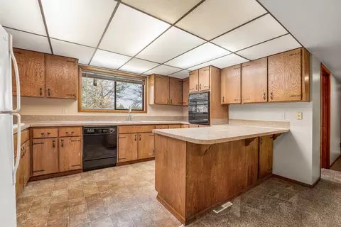 62255 Wallace Rd, Bend, OR 97701 photo 10