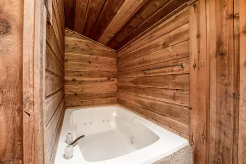 62255 Wallace Rd, Bend, OR 97701 photo 18
