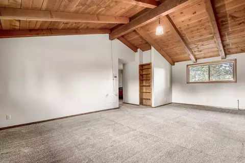 62255 Wallace Rd, Bend, OR 97701 photo 24