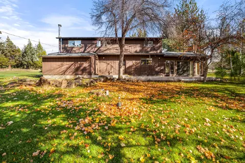 62255 Wallace Rd, Bend, OR 97701 photo 41