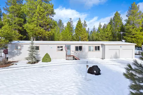 16194 Lava Dr, La Pine, OR 97739