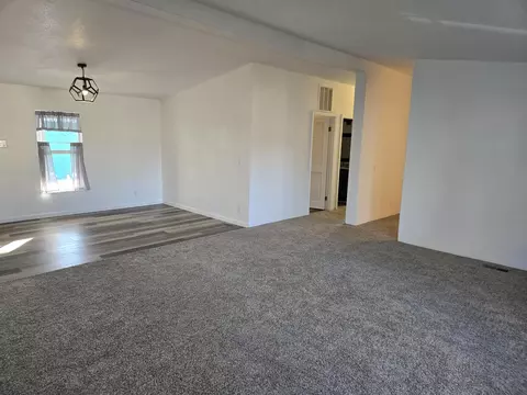 633 E Archwood Dr #101, Eagle Point, OR 97524 photo 18