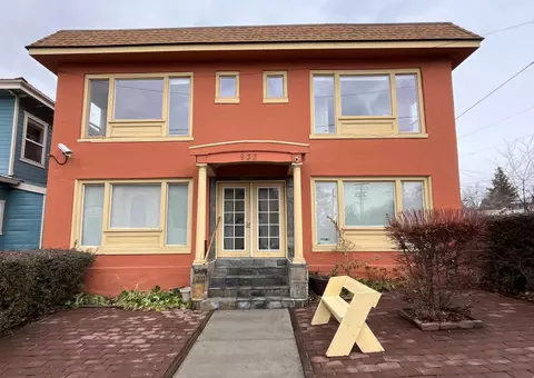 933 High St, Klamath Falls, OR 97601
