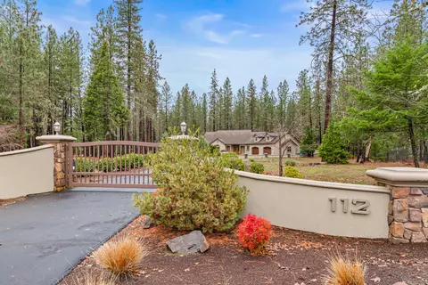 Exterior - 112 E Intervale Rd, Grants Pass, OR 97527 photo 15 of 16