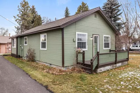 5642 Leland Dr, Klamath Falls, OR 97603