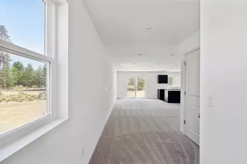 Entry Way - 51768 Jubilee Pine Dr, La Pine, OR 97739 photo 1 of 1