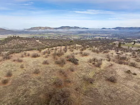 0 Stevens Rd, Eagle Point, OR 97524 photo 8