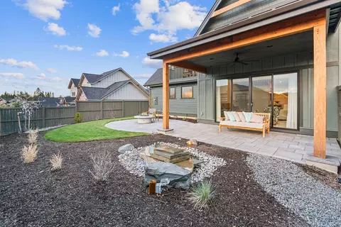 Exterior - 60827 SW Headwaters Loop, Bend, OR 97702 photo 8 of 9