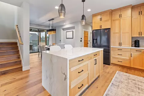 Kitchen - 60827 SW Headwaters Loop, Bend, OR 97702 photo 4 of 6