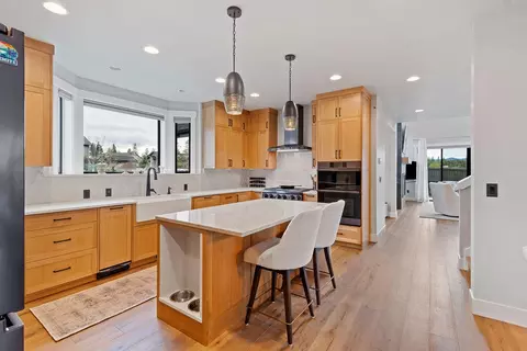 Kitchen - 60827 SW Headwaters Loop, Bend, OR 97702 photo 2 of 6