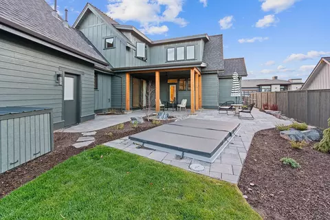 Exterior - 60827 SW Headwaters Loop, Bend, OR 97702 photo 9 of 9