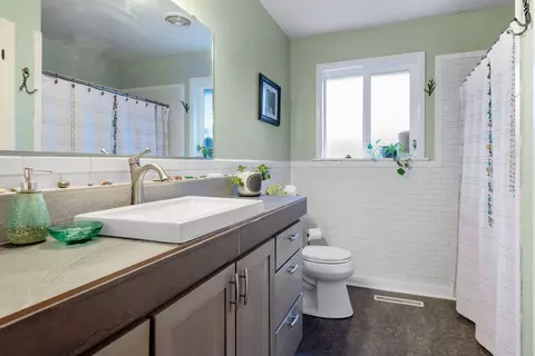 648 NE 9th St, Bend, OR 97701 photo 12