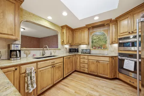 304 Teakwood Dr, Eagle Point, OR 97524 photo 8