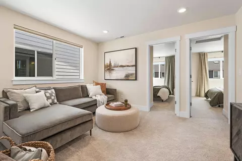3978 NE Oakside Loop, Bend, OR 97701 photo 8