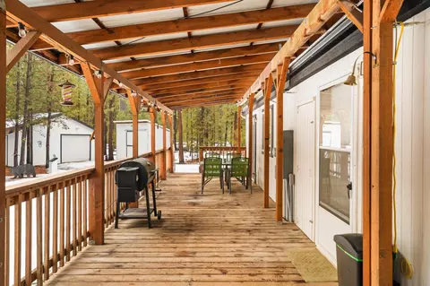 51620 Pine Loop Dr, La Pine, OR 97739 photo 3