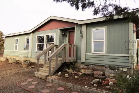 13870 SW Sego Lily Rd SW, Powell Butte, OR 97753