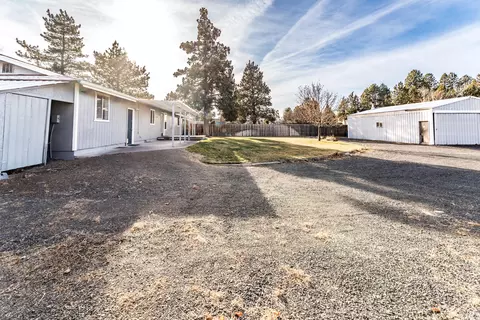 Exterior - 61985 SE 27th St, Bend, OR 97702 photo 3 of 8