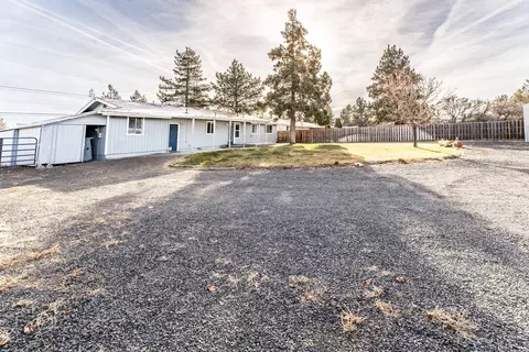 Exterior - 61985 SE 27th St, Bend, OR 97702 photo 8 of 8