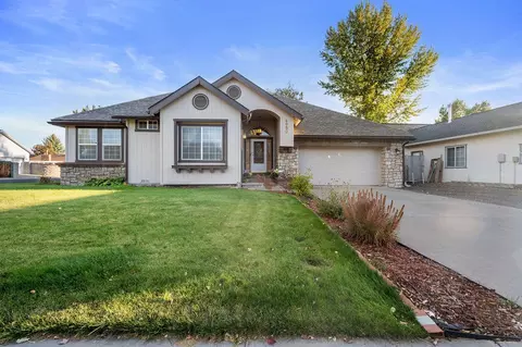 4950 Villa Dr, Klamath Falls, OR 97603