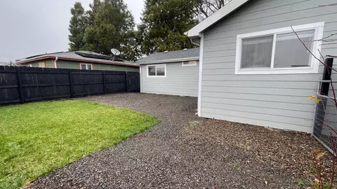 107 Tabor Ave, Eagle Point, OR 97524 photo 27