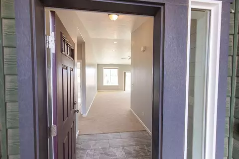 Entry Way - 23775 Dodds Rd, Bend, OR 97701 photo 2 of 8