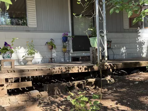 105 Raymond St, Cave Junction, OR 97523 photo 16