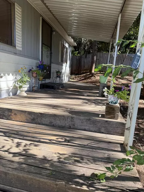 105 Raymond St, Cave Junction, OR 97523 photo 17