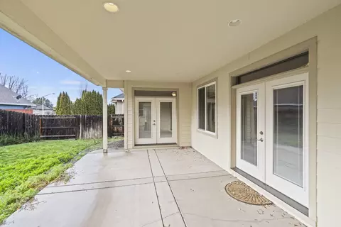 204 Bellerive Dr, Eagle Point, OR 97524 photo 32