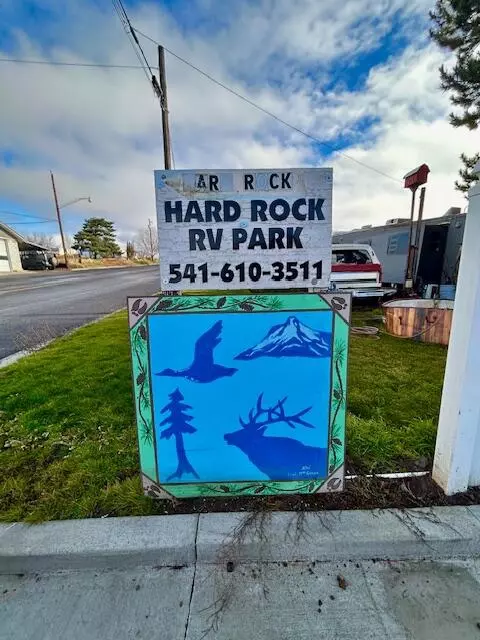 1009 Clark St, Wasco, OR 97065