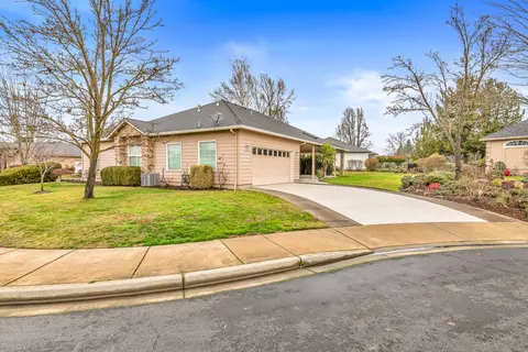 233 Keystone Way, Eagle Point, OR 97524 photo 37