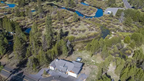 View/Area - 53785 Otter Dr, La Pine, OR 97739 photo 3 of 5