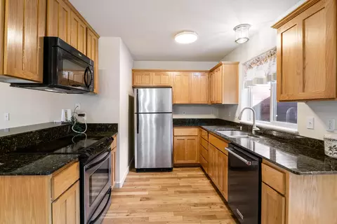 Kitchen - 921 E Cascade Ave, Sisters, OR 97759 photo 1 of 3
