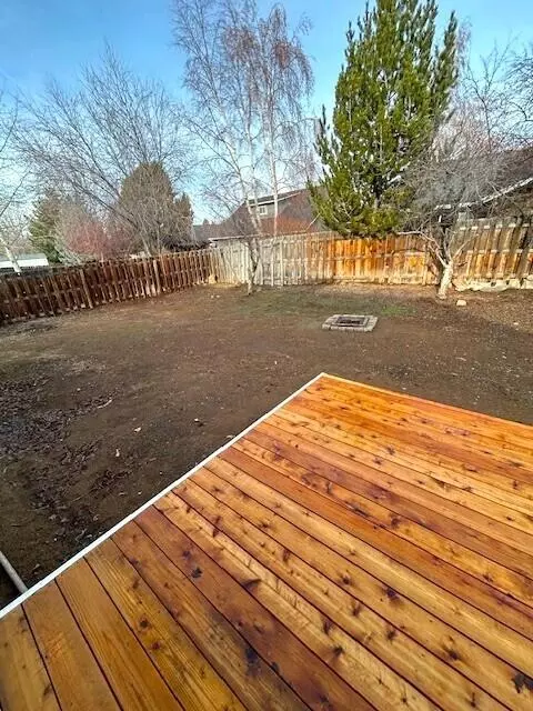 Exterior - 20732 Liberty Ln, Bend, OR 97701 photo 3 of 5