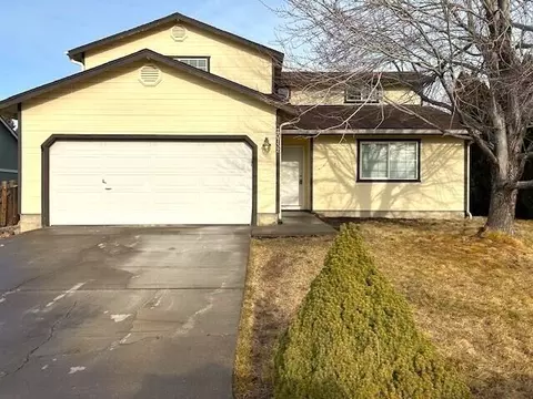 20732 Liberty Ln, Bend, OR 97701