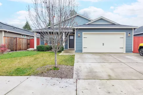 7590 Wilson Way, White City, OR 97503