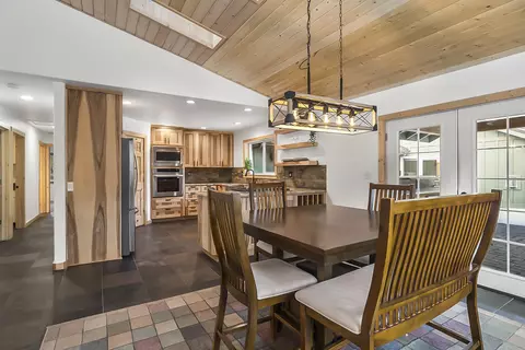 17246 Tholstrup Dr, Bend, OR 97707 photo 13
