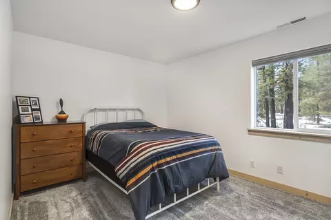 17246 Tholstrup Dr, Bend, OR 97707 photo 30