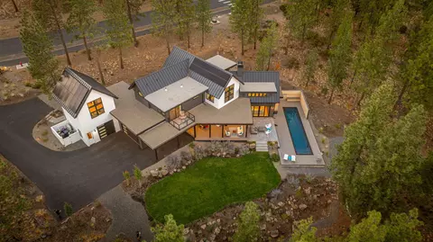 Exterior - 62452 Mcclain Dr, Bend, OR 97703 photo 18 of 18