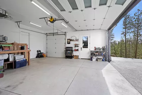 Other - 62452 Mcclain Dr, Bend, OR 97703 photo 17 of 27