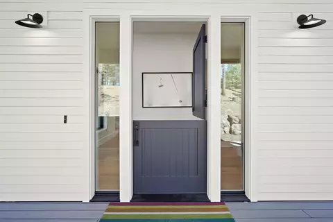 Entry Way - 62452 Mcclain Dr, Bend, OR 97703 photo 1 of 5