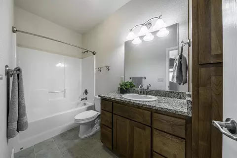 830 N Rose St, Phoenix, OR 97535 photo 23