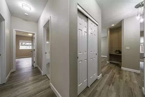 830 N Rose St, Phoenix, OR 97535 photo 13