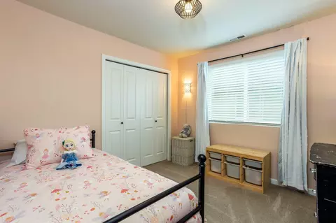 Bedroom - 20551 SE Cameron Ave, Bend, OR 97702 photo 7 of 7