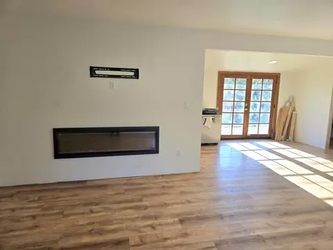 Living - 12588 12566 Hwy 238, Applegate, OR 97530 photo 2 of 7